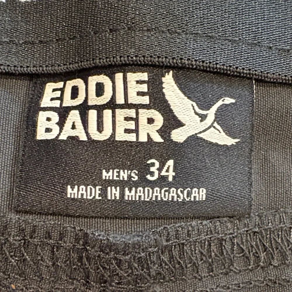 NWOT Eddie Bauer Men's Rainier Tech Short size 34 - Picture 5 of 7